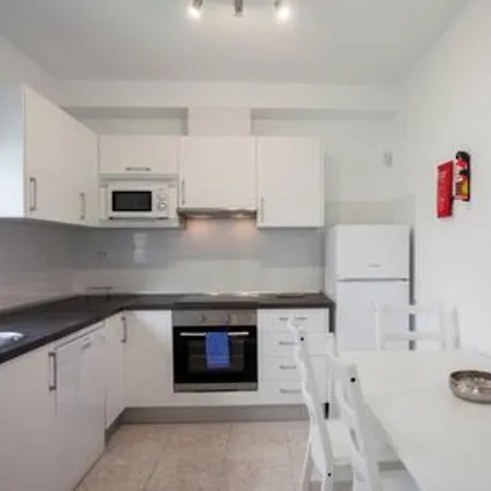 Vila Beachside Eter With Private Pool, Bbq & Fast Wifi