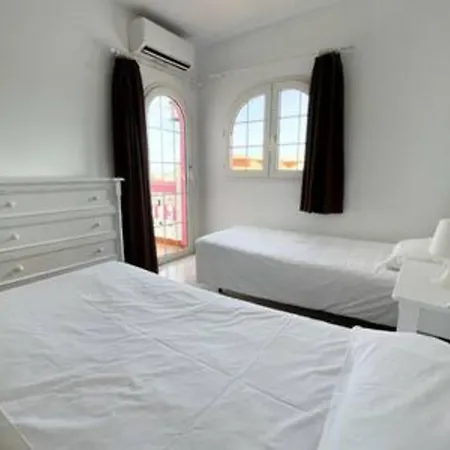 Vila Beachside Eter With Private Pool, Bbq & Fast Wifi