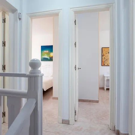 Beachside Eter With Private Pool, Bbq & Fast Wifi Vila *