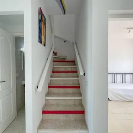 Beachside Eter With Private Pool, Bbq & Fast Wifi קורלחו