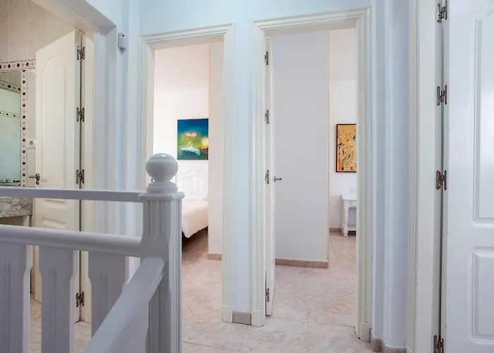 5. Boutique Art Villa Eter - Gb Villa *